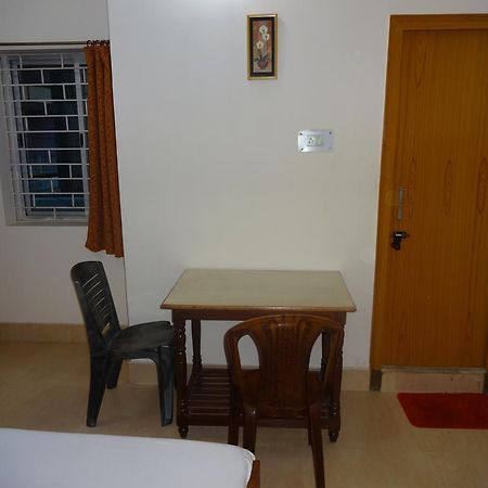 Harsh & Yash Guest House Bodh Gaya Luaran gambar